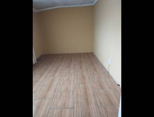 2 BEDROOM HOUSE FOR SALE IN MOROKA